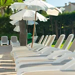 Tropicana Hotel